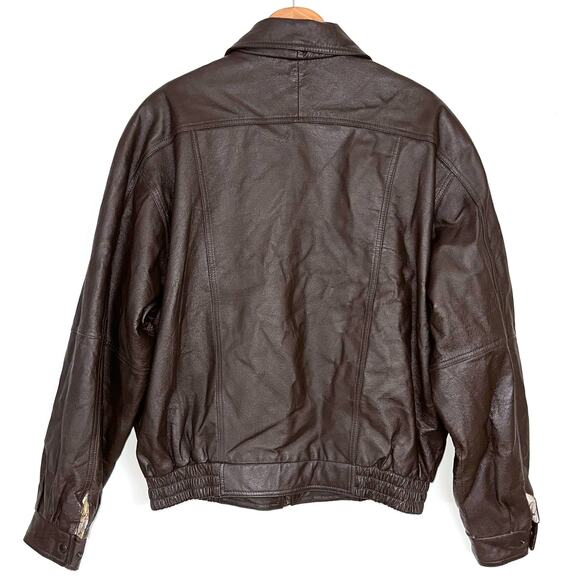 Vintage Leather Life Member North American Hunting Club Bomber Jacket Size Large - Picture 10 of 15